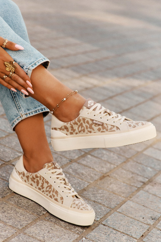 Žemas Laisvalaikio bateliai su leopardo kailio raštais Lee Cooper LCW-25-02-3330L smėlio spalvos