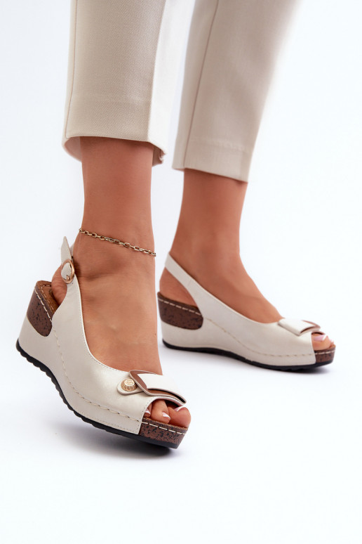 Moteriškos Lengvos platforminės basutės Comfort Shoes sidabro spalvos Efravia