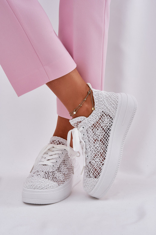 Sneakers modelio batai Moteriškos su platforma Z Szydełkową Cholewką baltos spalvos Mirietto