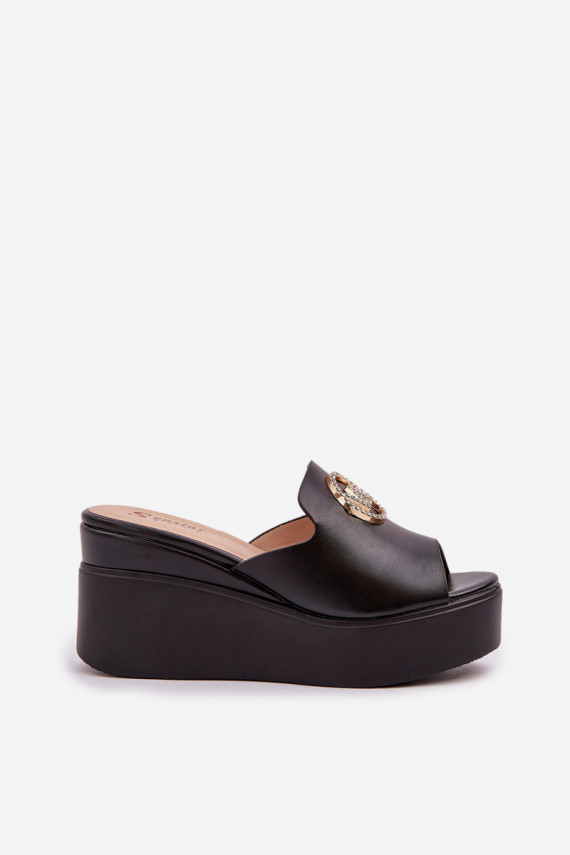 Šlepetės su platforma I Koturnie su ornamentais juodos spalvos Nanessia