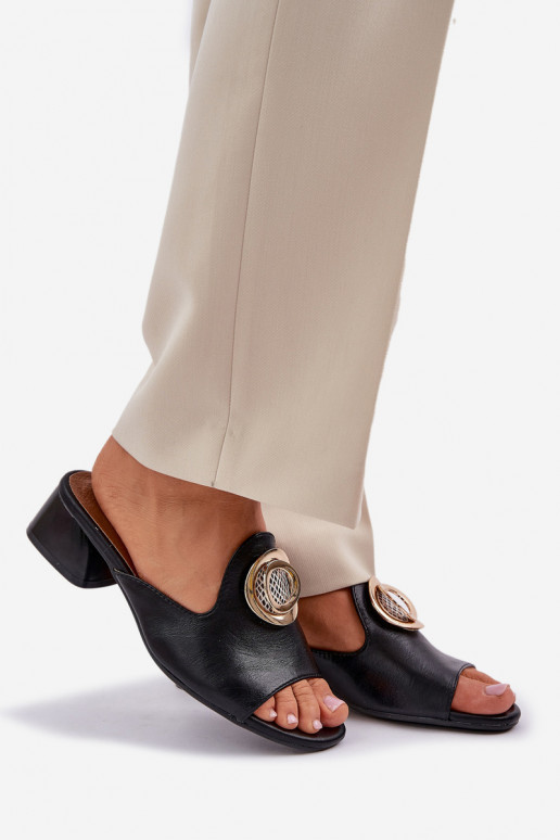 Elegantiško stiliaus Moteriškos šlepetės žemu kulniuku su ornamentais juodos spalvos Feledis