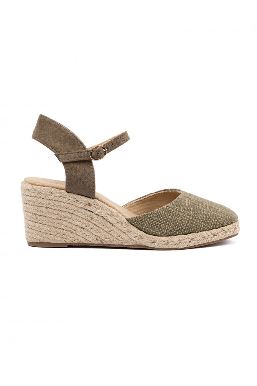 žalios spalvos sandalai espadrilės ant pleišto
