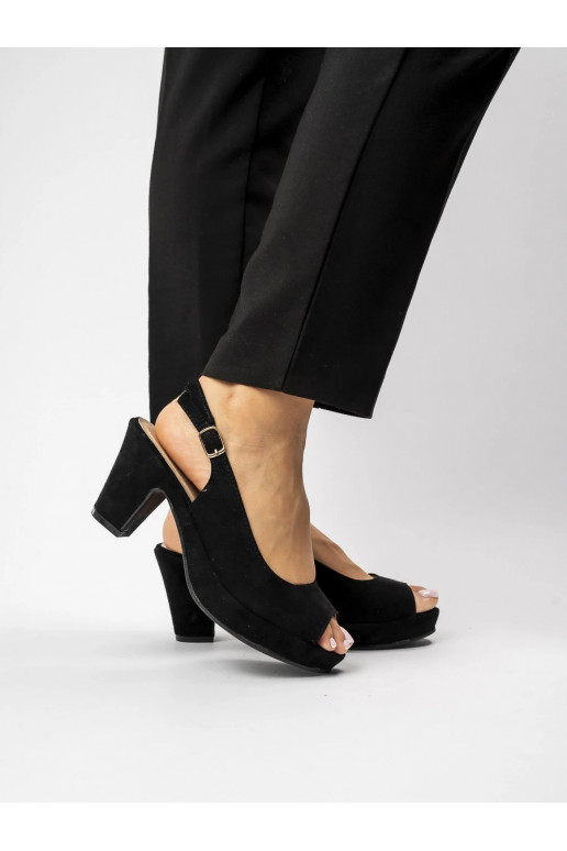 basutės Misia Black