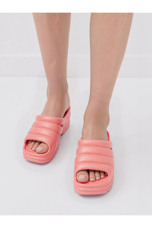 Moteriškos Šlepetės SERENA FUCHSIA