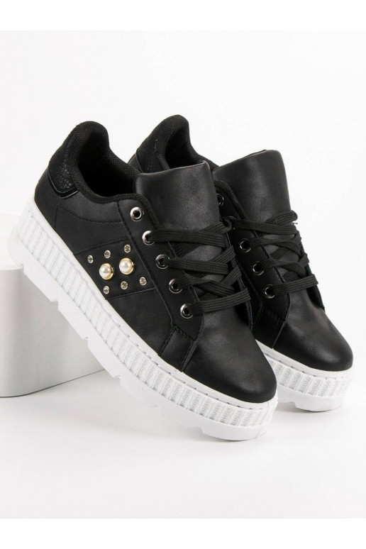 Juodos spalvos batai su platforma