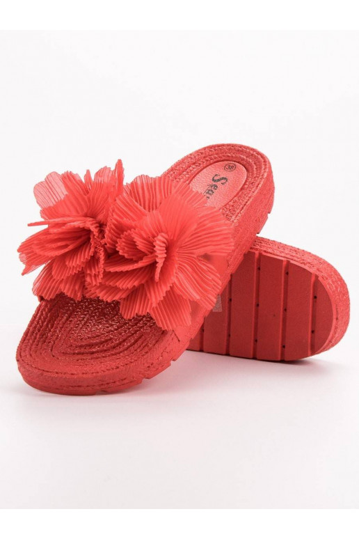 Raudonos spalvos Šlepetės su gėlėmis...