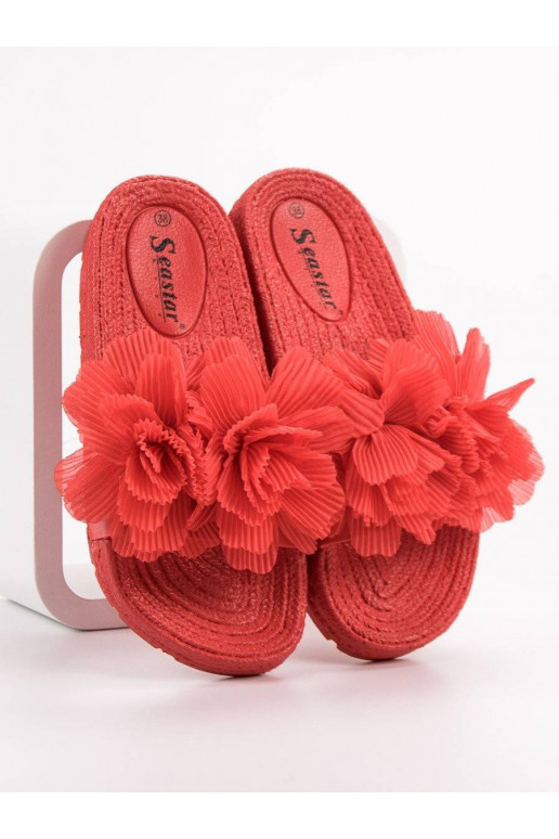 Raudonos spalvos Šlepetės su gėlėmis...