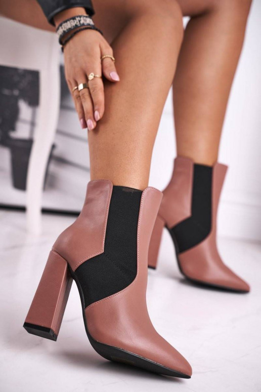 Moteriški aulinukai su kulniukais...