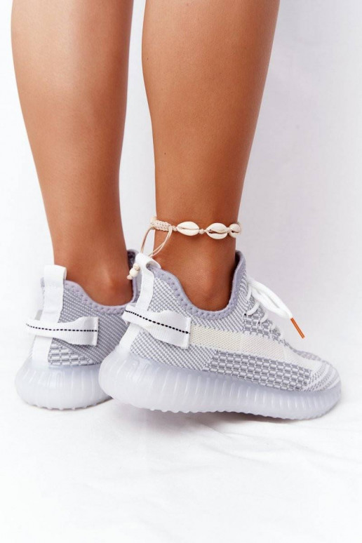 Sportinio stiliaus batai su guminiais...