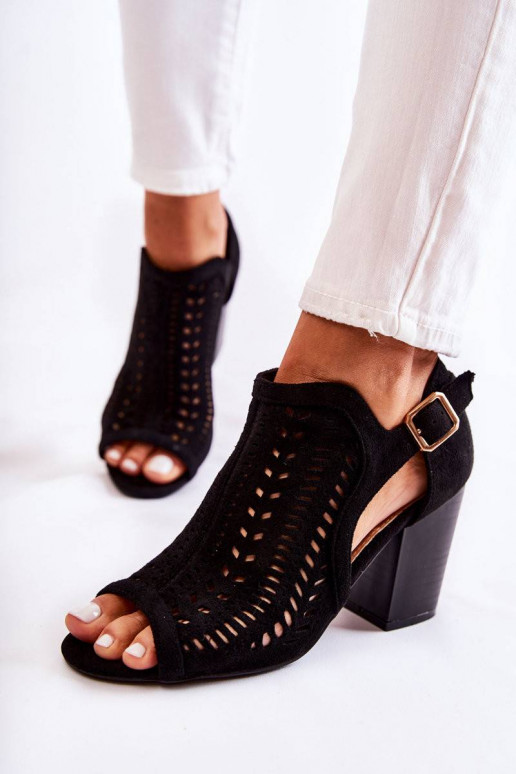 Moteriški aulinukai su Cut Out...