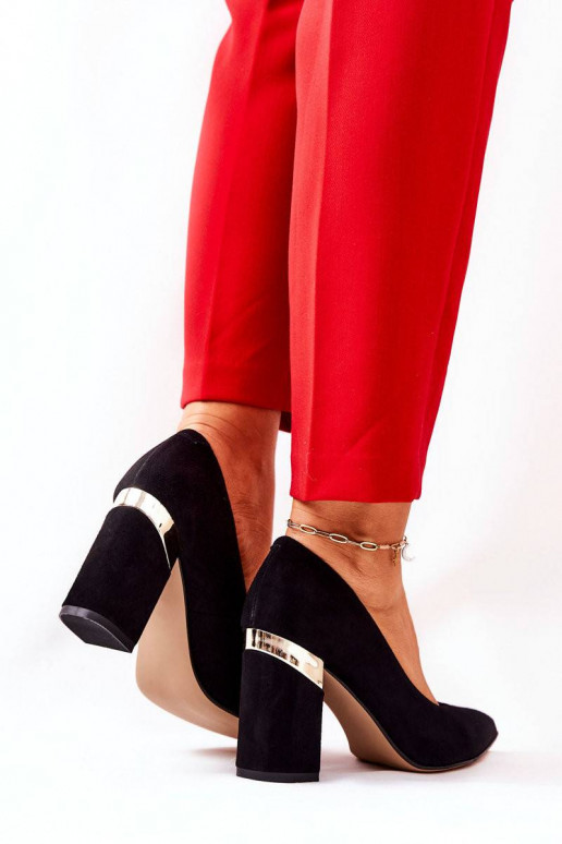 Zomšiniai bateliai juodos spalvos