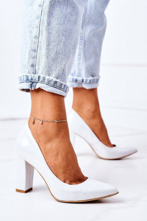 Satino medžiagos bateliai sidabro...