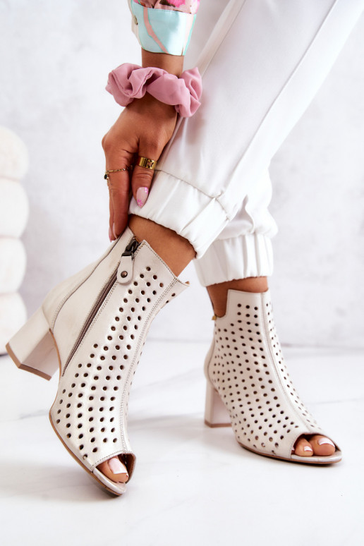 Ažūriniai aulinukai smėlio spalvos