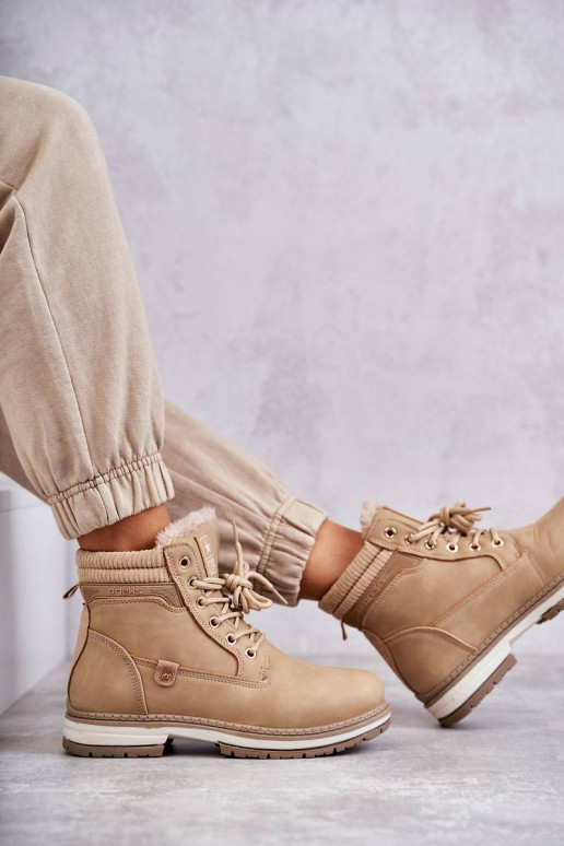 Aulinukai dramblio kaulo spalvos Liv