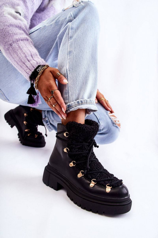 Aulinukai juodos spalvos Arisa