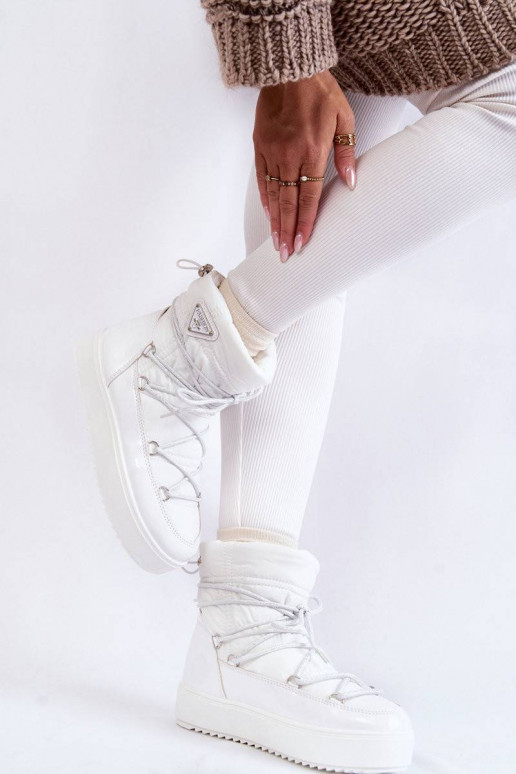 Sniego batai su raišteliais baltos...