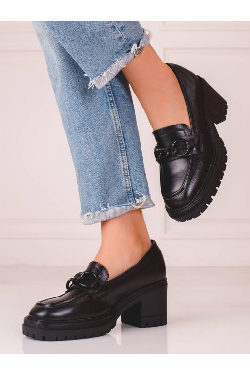 Juodos spalvos moteriški mokasinai...