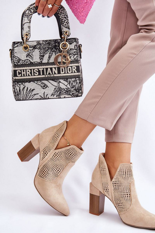 Moteriški aulinukai su kulniukais...