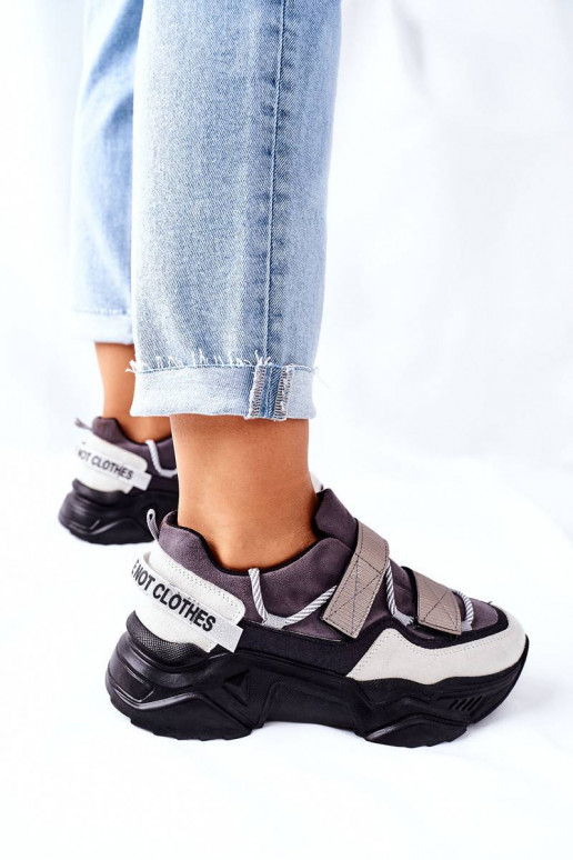 Juodos spalvos stilingi laisvalaikio...