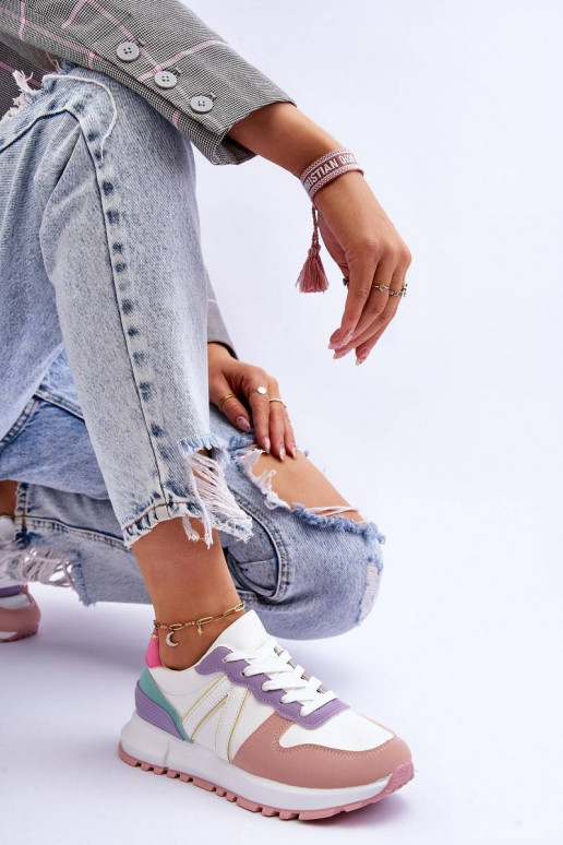 Sportiniai bateliai įvairių spalvų...