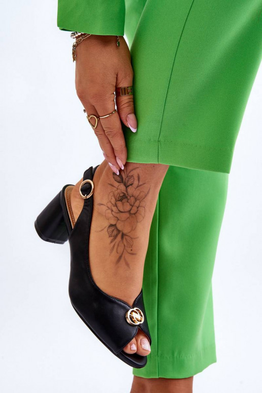 Moteriškos basutės su kulniukais Hette