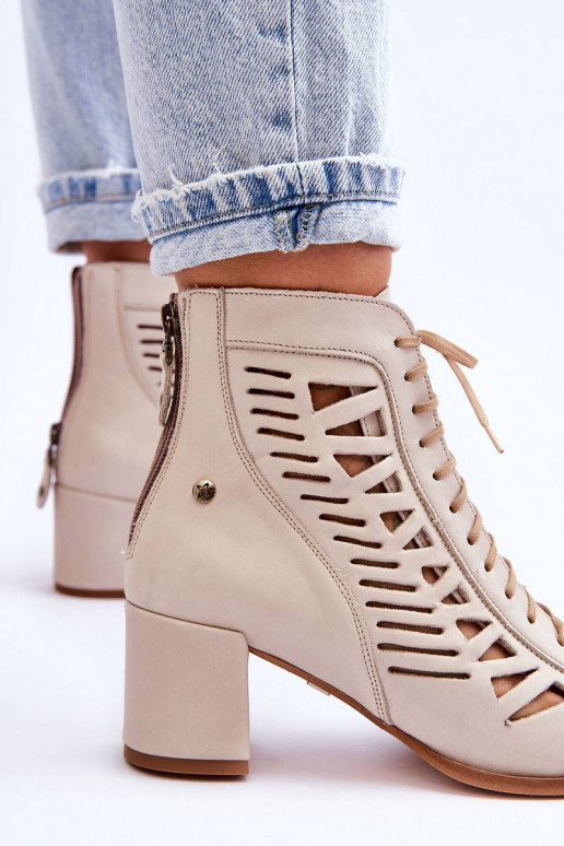 Išskirtinio modelio ažūriniai...