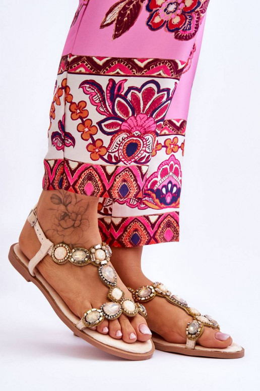 Lygiapadės basutės su akmenukų...