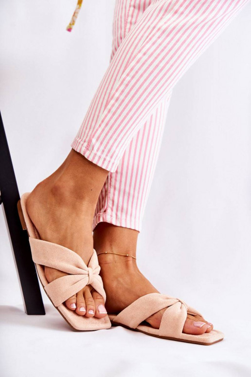 Šlepetės Šviesaus rausvo atspalvio...