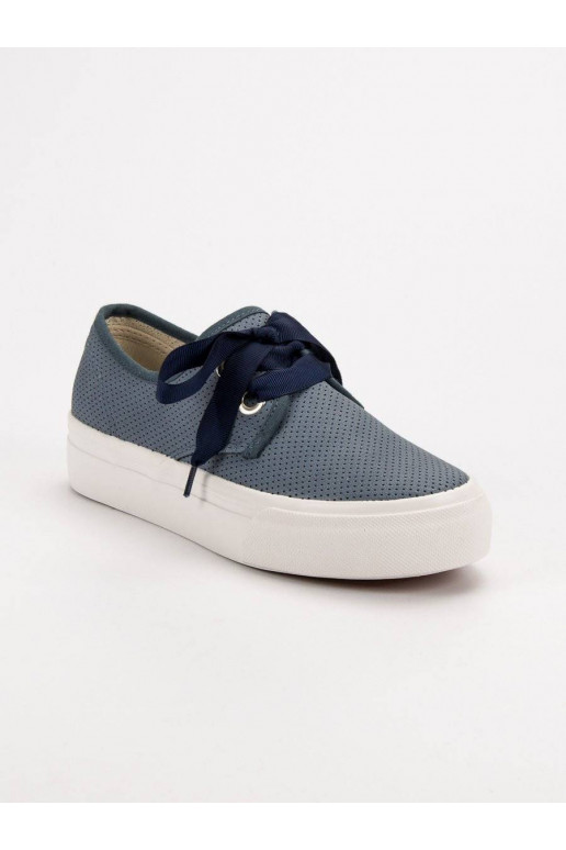 Laisvalaikio batai su batraiščiais...