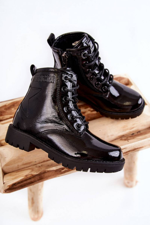 Vaikiški su lako efektu pašiltinti...