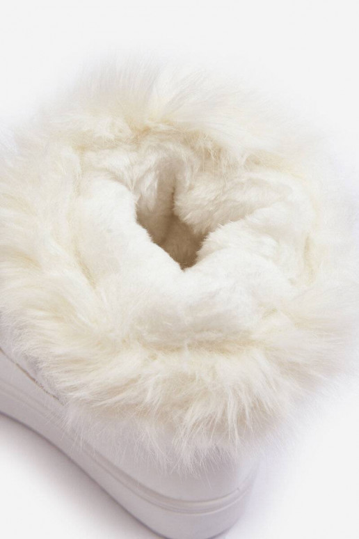 Sniego batai su raišteliais baltos...