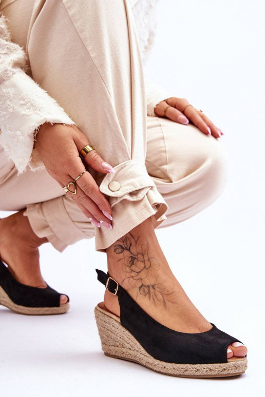 Zomšinės platforminės basutės juodos...