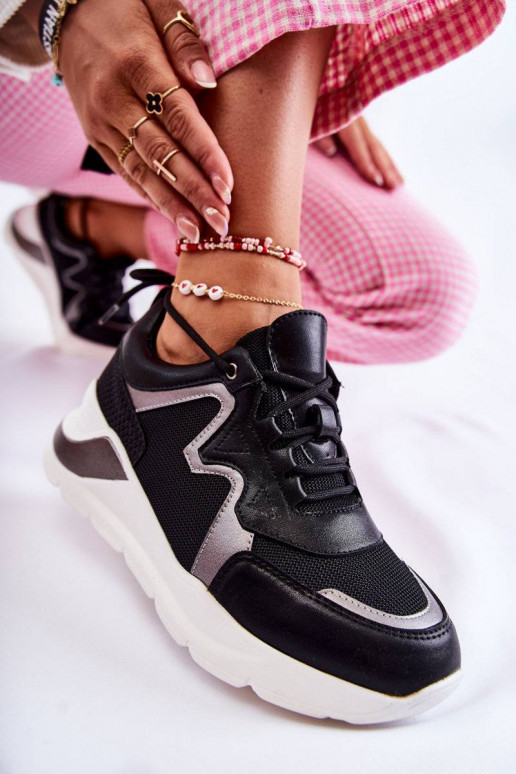 Sneakers modelio batai juodos spalvos...