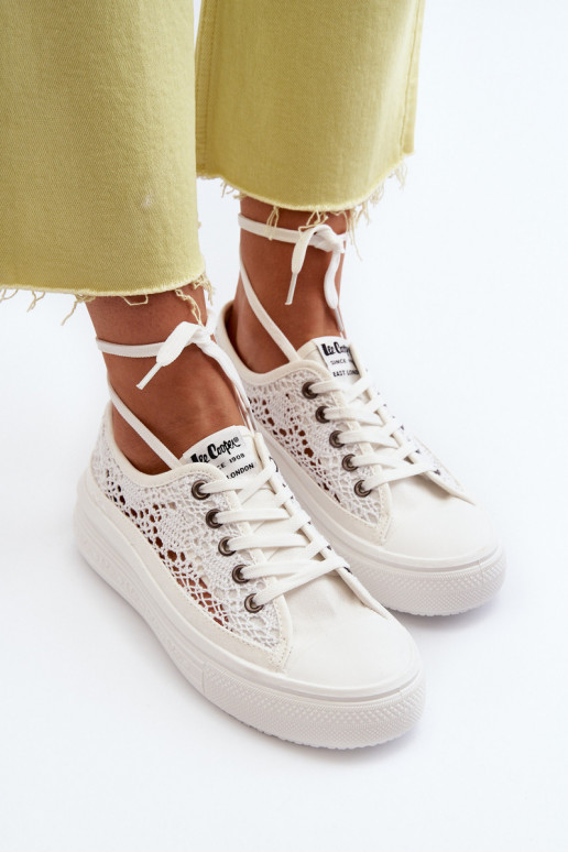 Laisvalaikio bateliai su nėrinių...