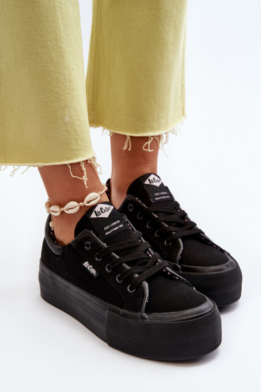 Laisvalaikio bateliai su platforma...