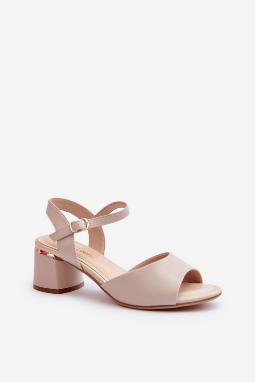 Moteriškos basutės žemu kulniuku...