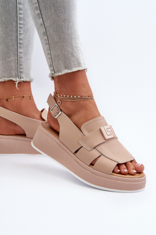 Moteriškos basutės su platforma...