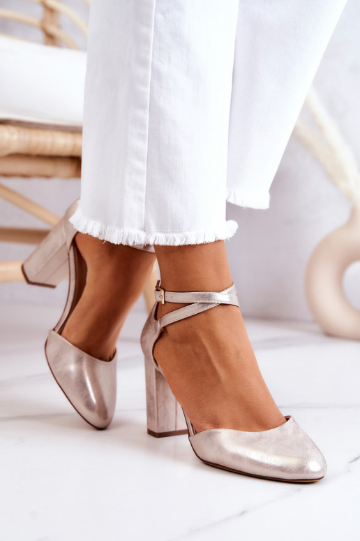 Bateliai su kulniukais Sergio Leone...