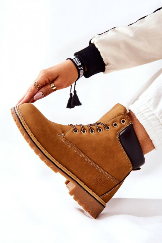 Batai pašiltinti smėlio spalvos Crush