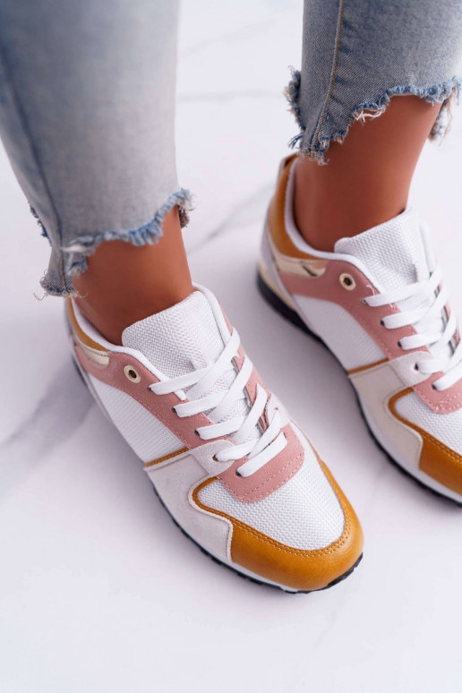 Laisvalaikio batai įvairių spalvų