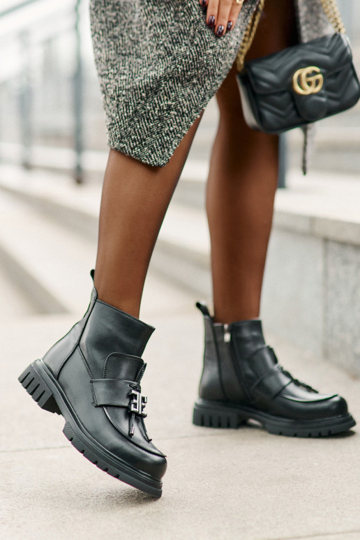 Odiniai aulinukai su ornamentais...