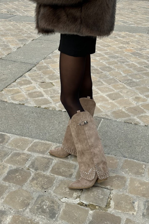 Ilgaauliai batai su kulniukais smėlio...