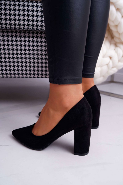 Zomšiniai aukštakulniai bateliai...