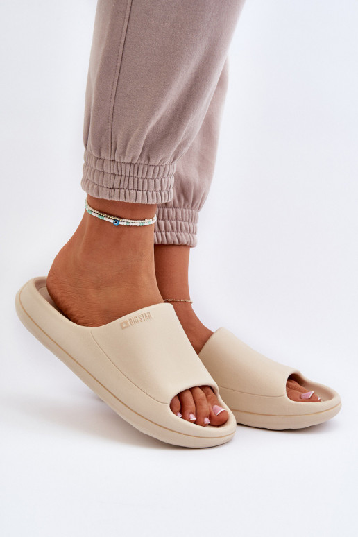 Smėlio spalvos moteriškos šlepetės...