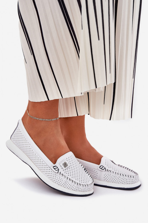 Baltos spalvos odiniai moteriški...