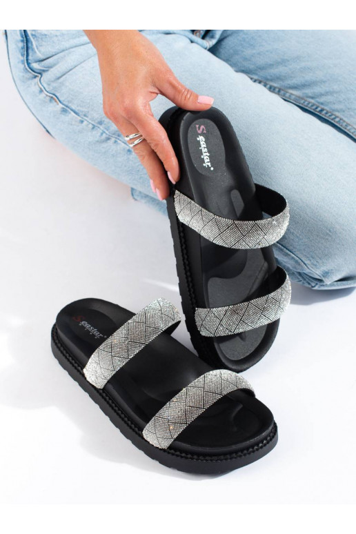 Moteriškos basutės juodos spalvos...