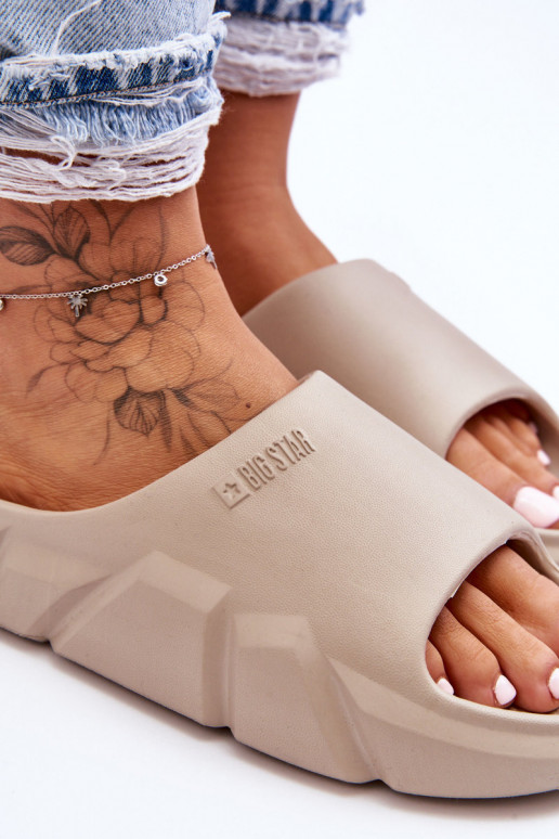 Lengvos smėlio spalvos šlepetės Big...