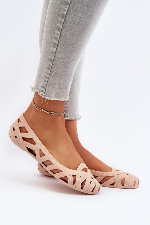 Nude spalvos guminės balerinukės Salam