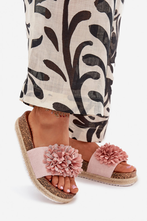 Moteriškos rožinės spalvos šlepetės...