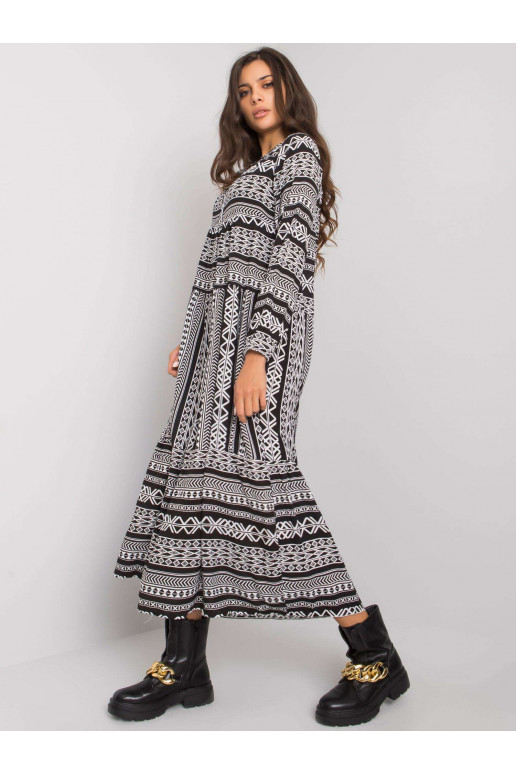 Juoda viskozinė suknelė